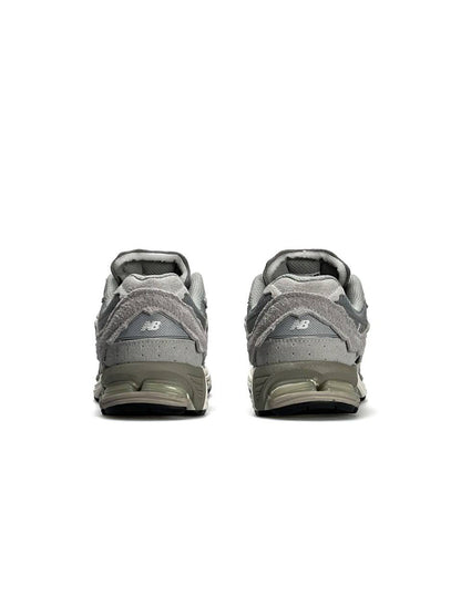 New Balance 2002R New Grey