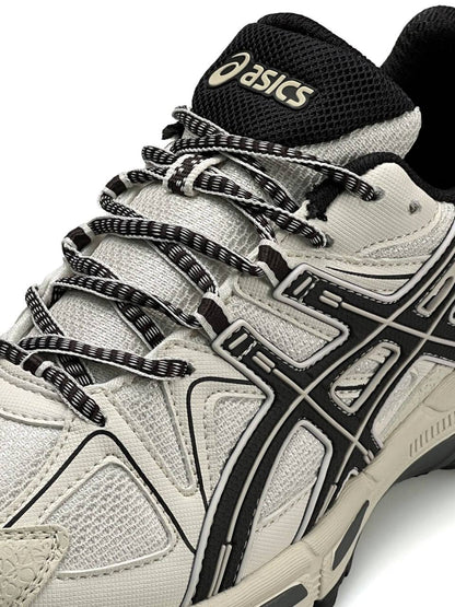 ASICS Gel-Kahana 8 Beige Brown