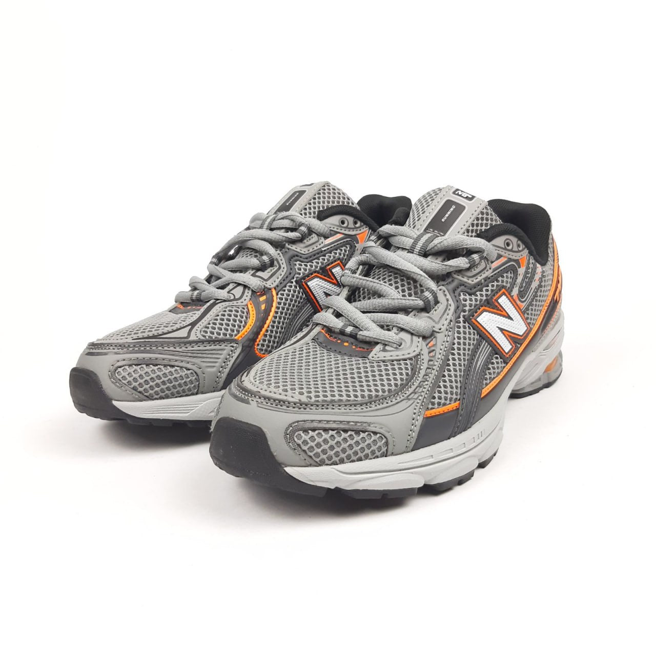 New Balance 740 Grey Orange