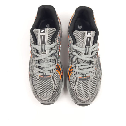 New Balance 740 Grey Orange