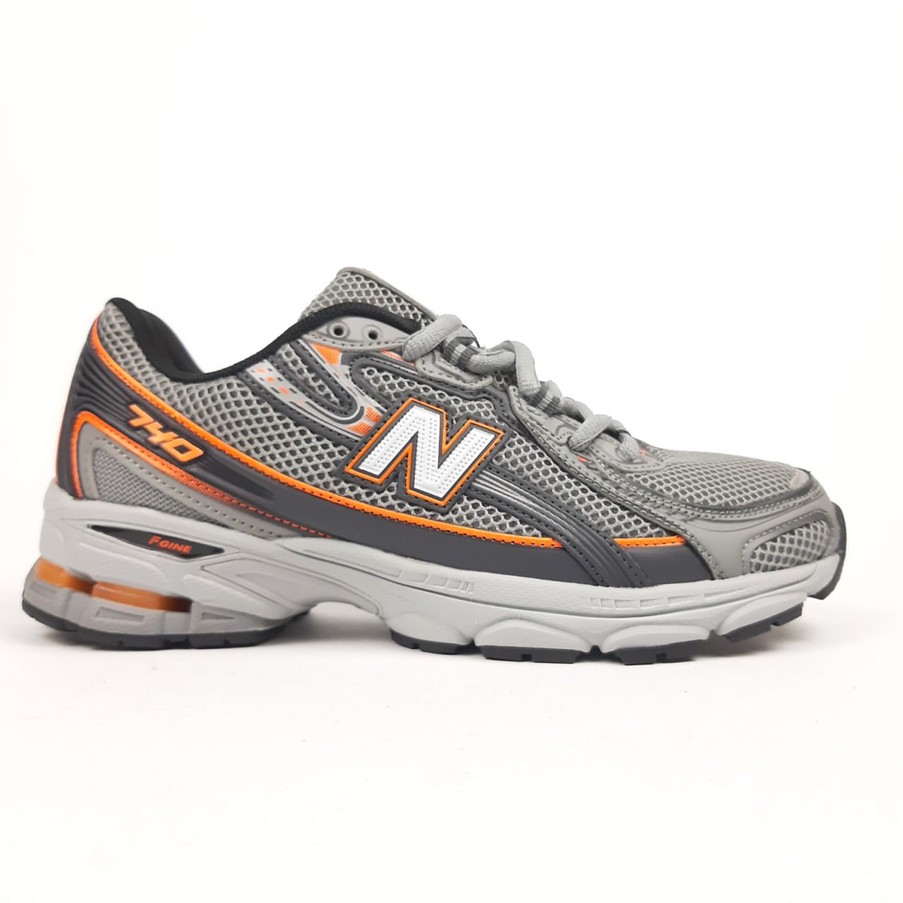 New Balance 740 Grey Orange