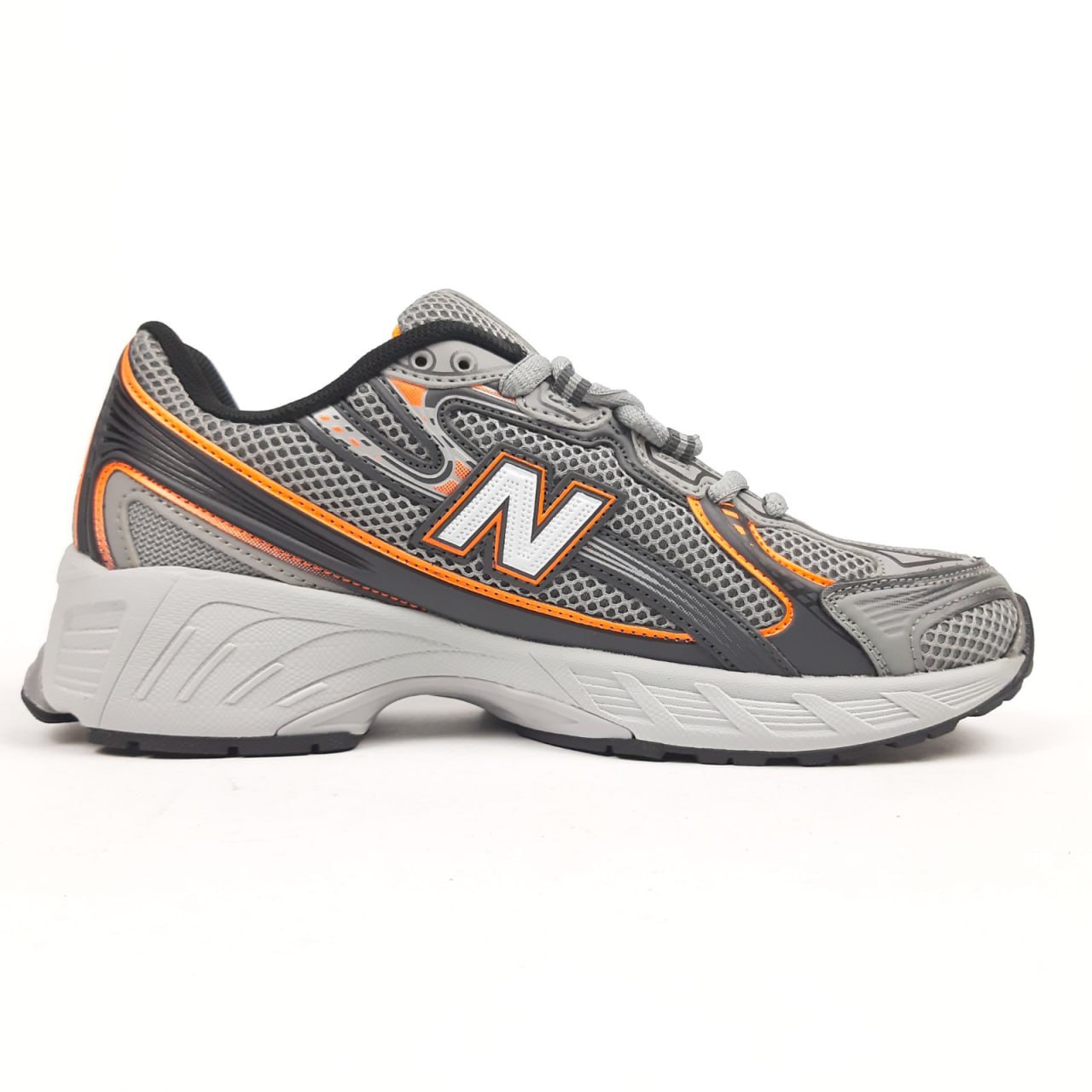 New Balance 740 Grey Orange