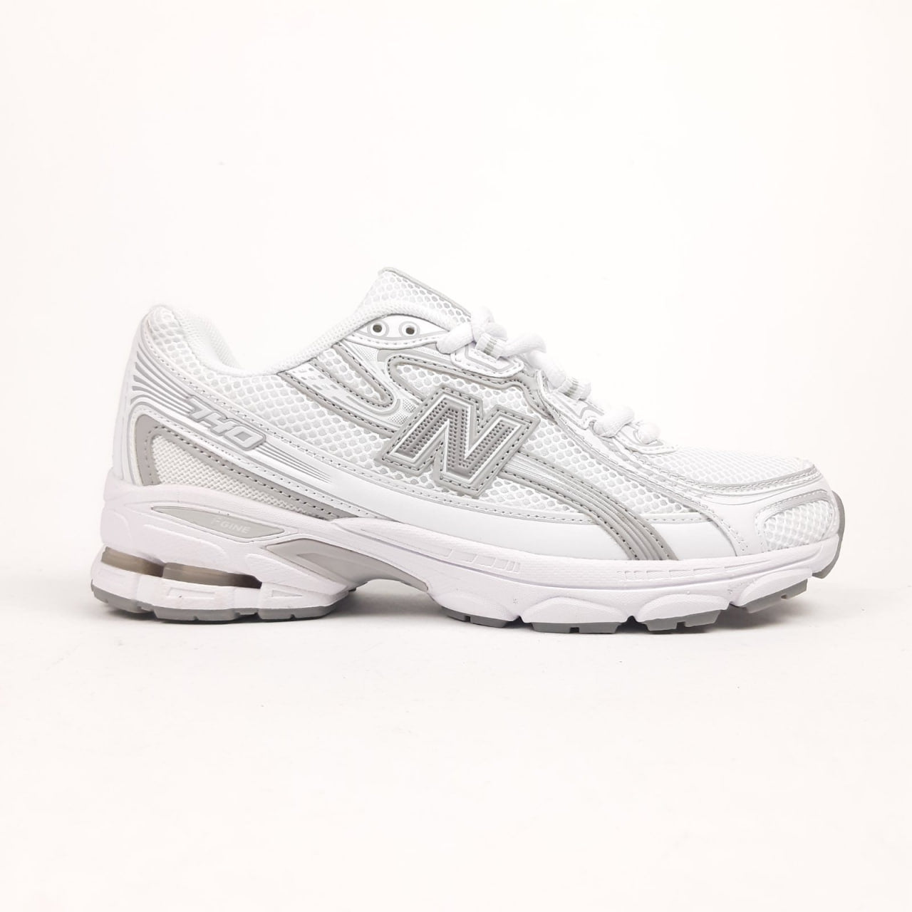New Balance 740 White Grey