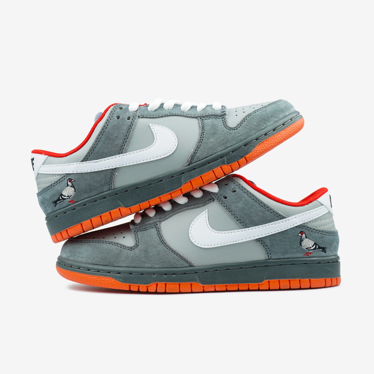 Nike SB Dunk Low Staple NYC Pigeon