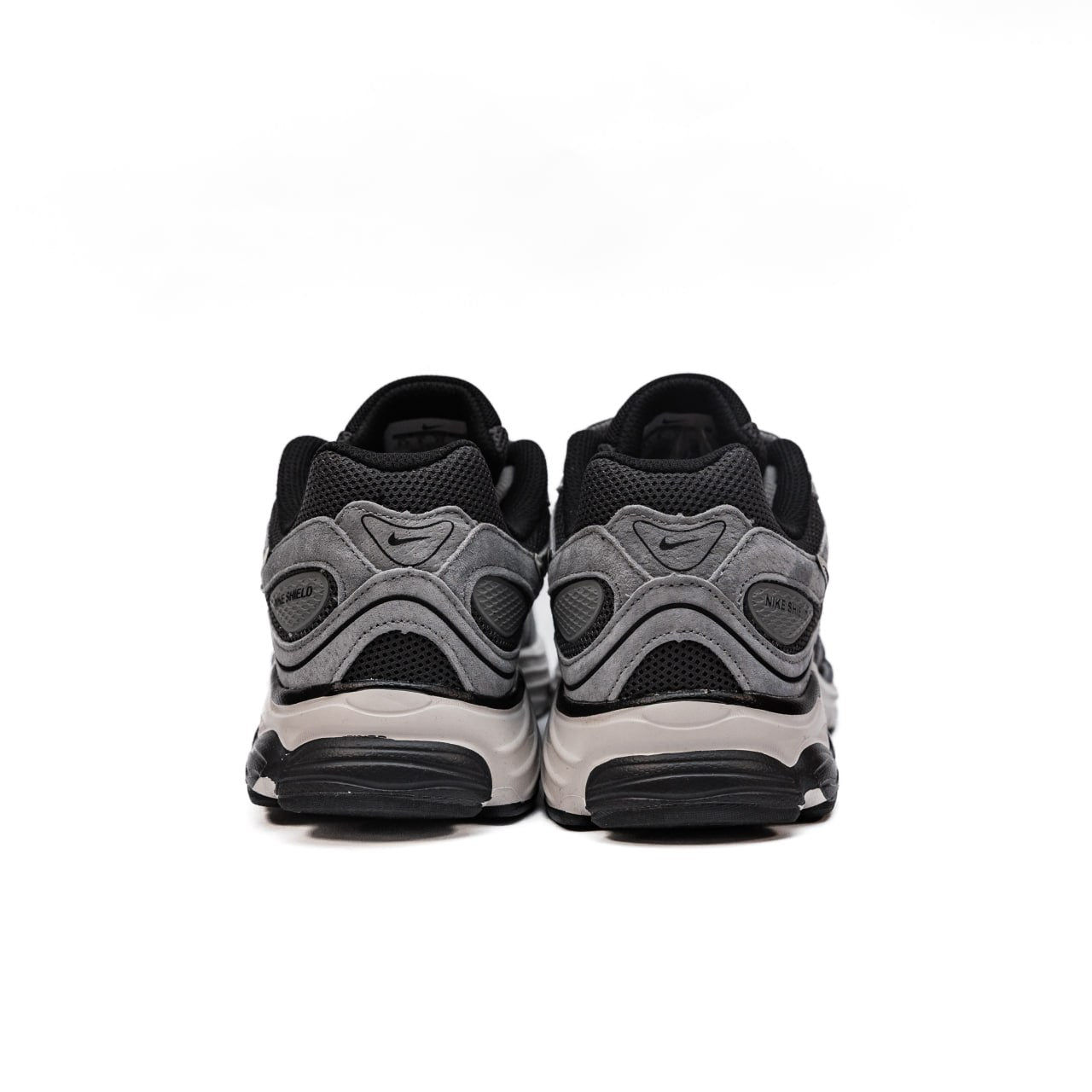 Nike Shield Grey