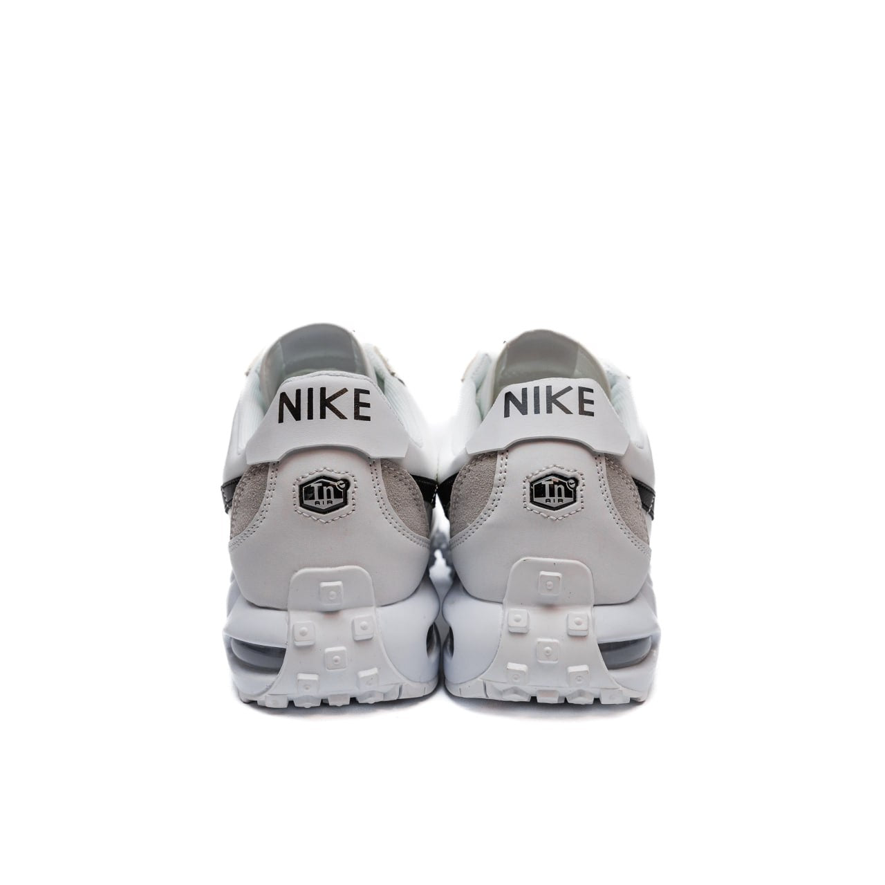 Nike Air Max Waffle SP Action