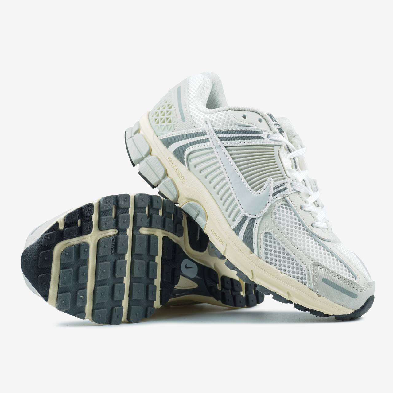 Nike Air Zoom Vomero 5 Platinum Tint