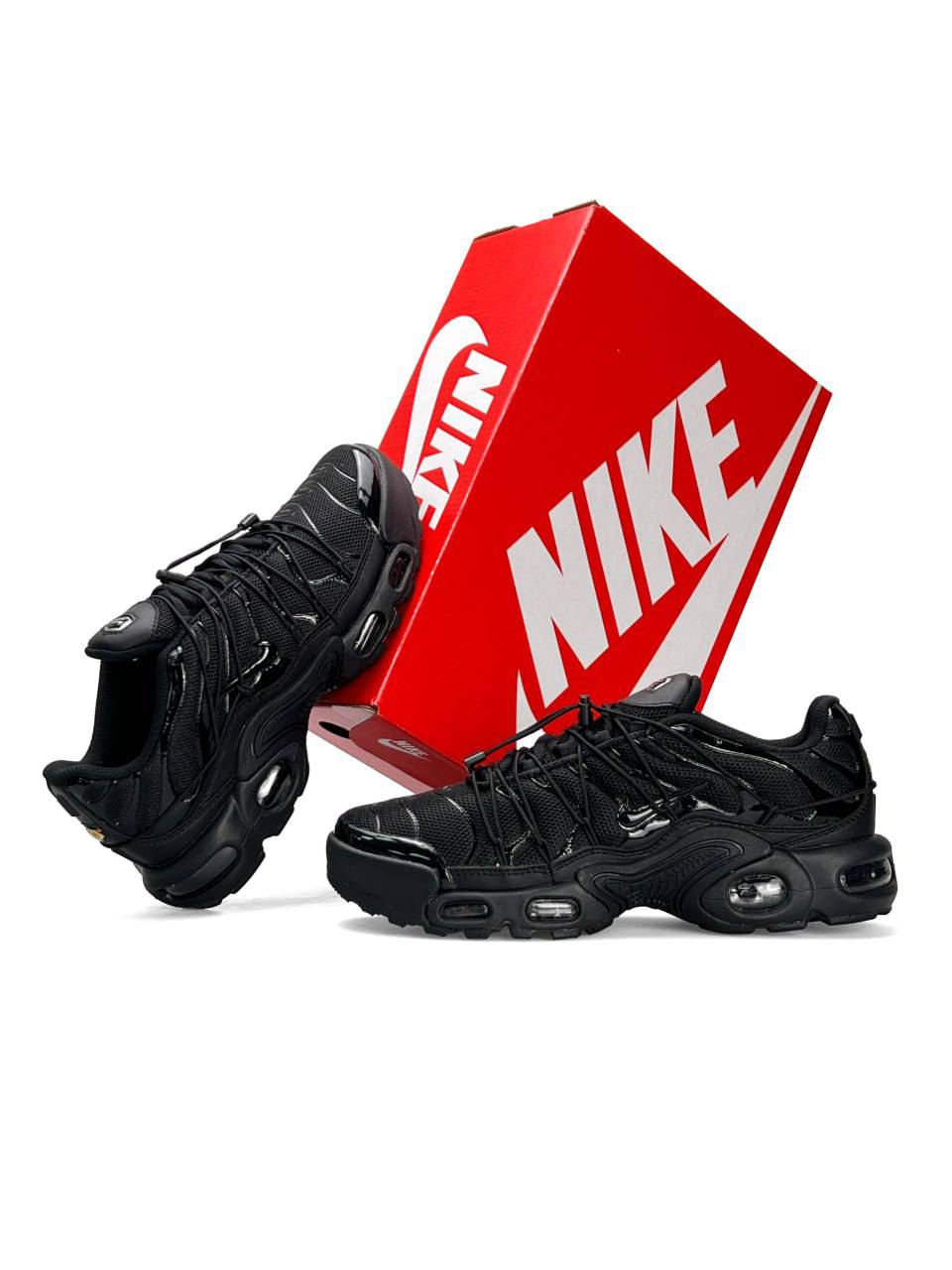 Nike Air Max Plus TN Lace Toggle All Black