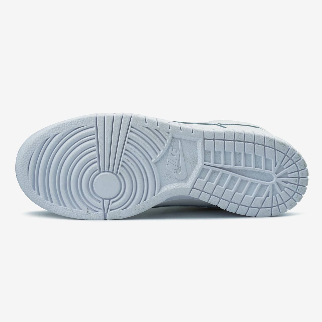 Nike SB Dunk Low Full White