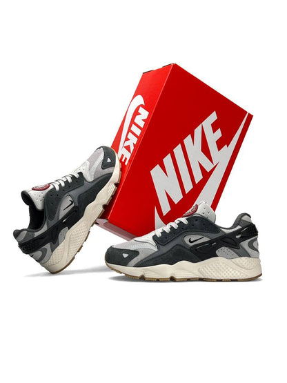 Nike Air Huarache Grey Black