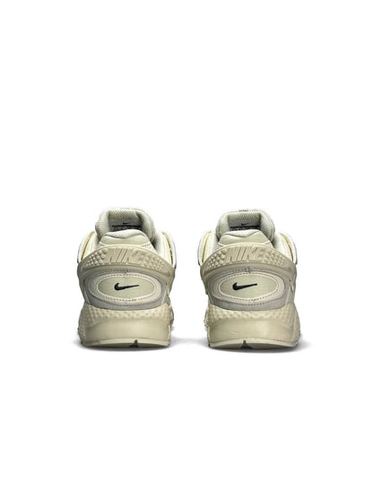 Nike Air Huarache Beige