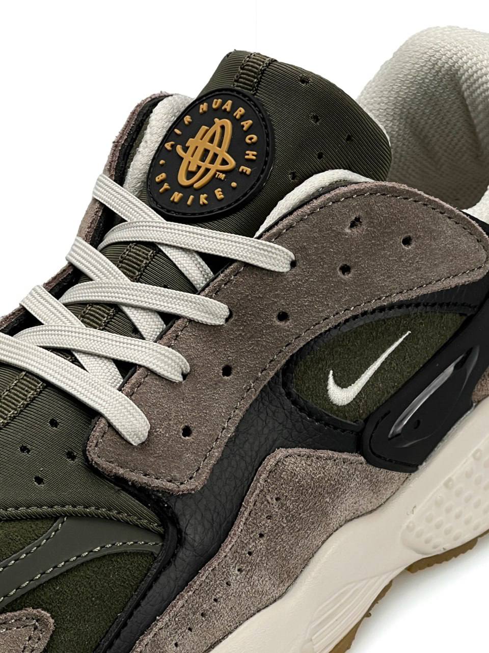 Nike Air Huarache Brown Khaki