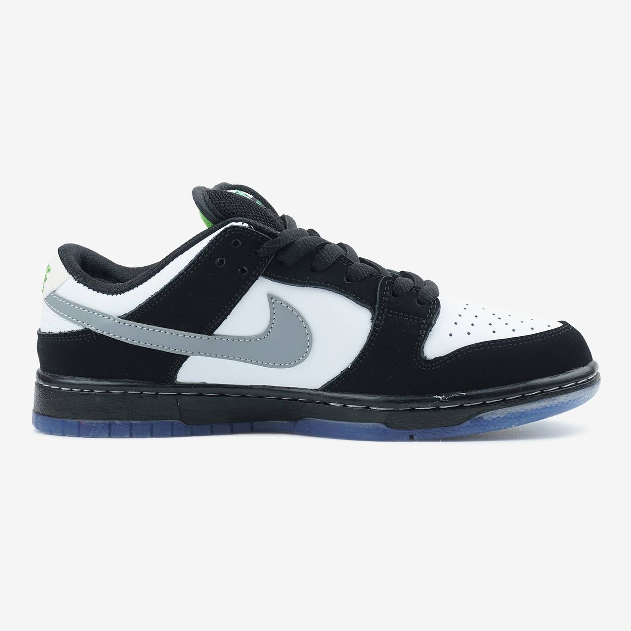Nike SB Dunk Staple Panda Pigeon