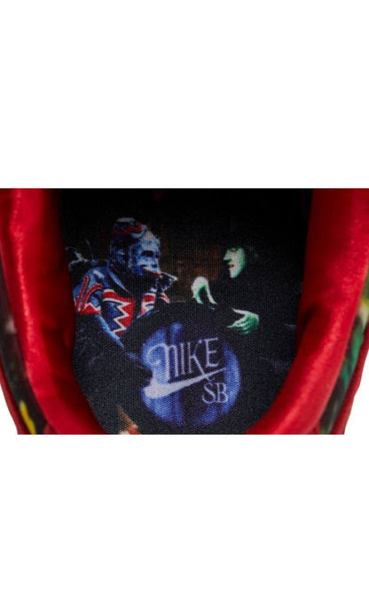 Nike SB Dunk Low x The Wizard of Oz