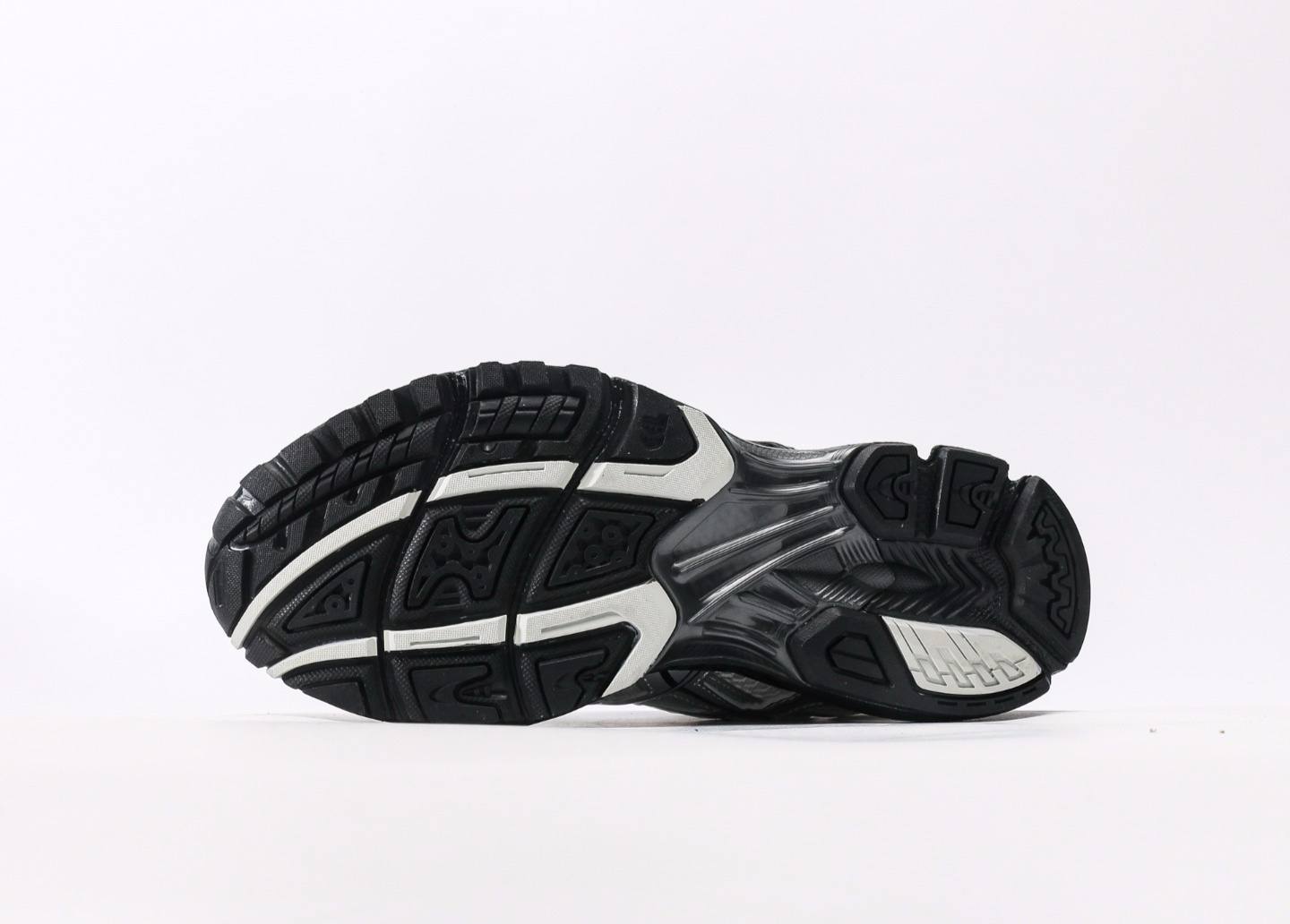 Asics Gel-Nimbus 10.1 Black White