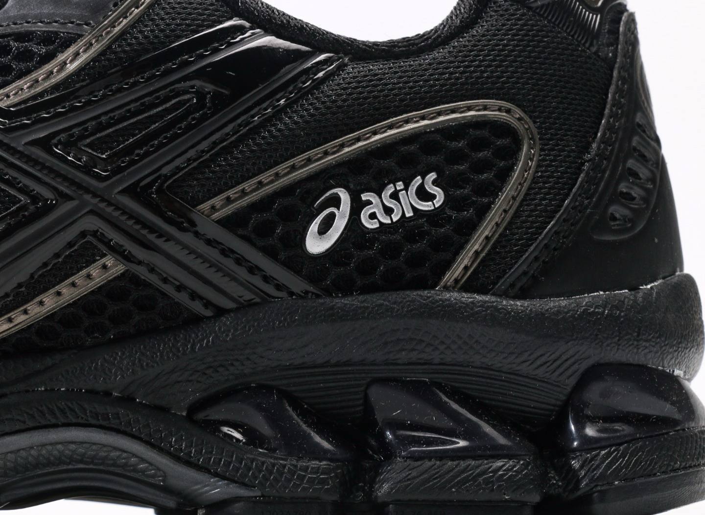Asics Gel-Nimbus 10.1 Black White