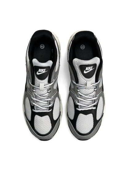 Nike V5 RNR Grey Beige
