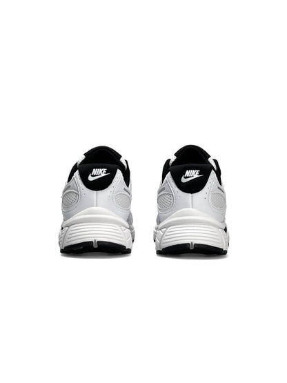 Nike V5 RNR White Black
