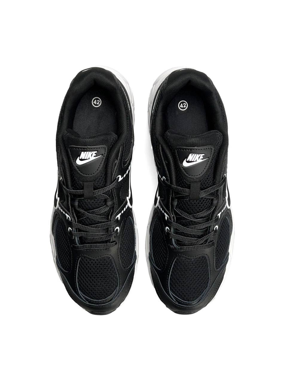 Nike V5 RNR Black White