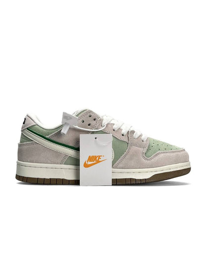Nike SB Dunk Low SE “85 Double Swoosh Light Grey Mint