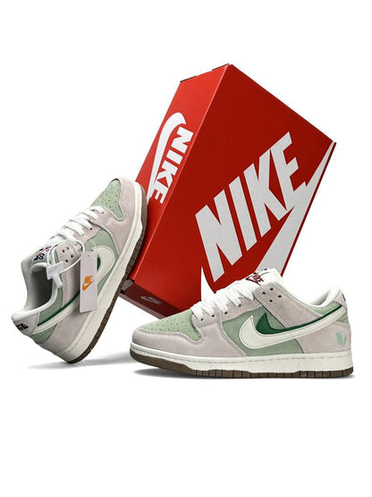 Nike SB Dunk Low SE “85 Double Swoosh Light Grey Mint