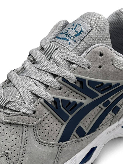 Asics Gel-Kayano Trainer Grey Navy