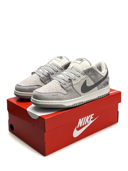 Nike SB  Dunk Low x The North Face Grey White