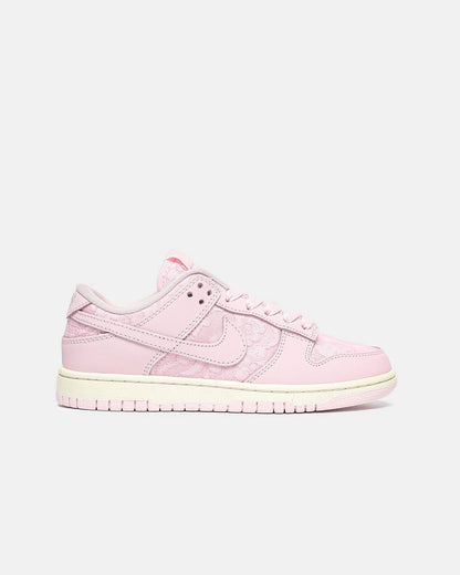 Nike SB Dunk Low Lace Pack Regal Pink