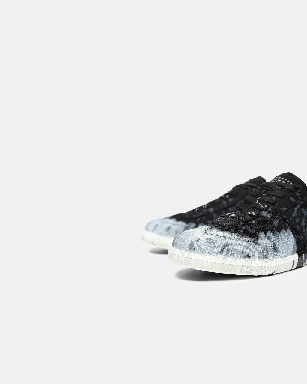 Maison Margiela Replica Black White Paint