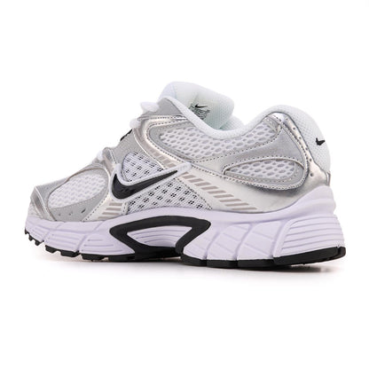 Nike V5 RNR Silver