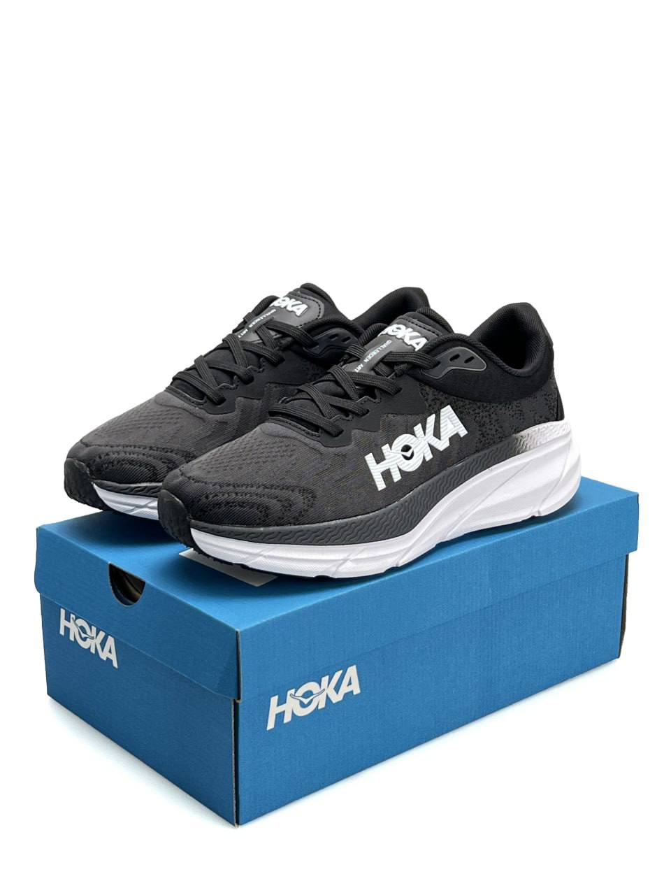 Hoka Challenger ART 7 Black White
