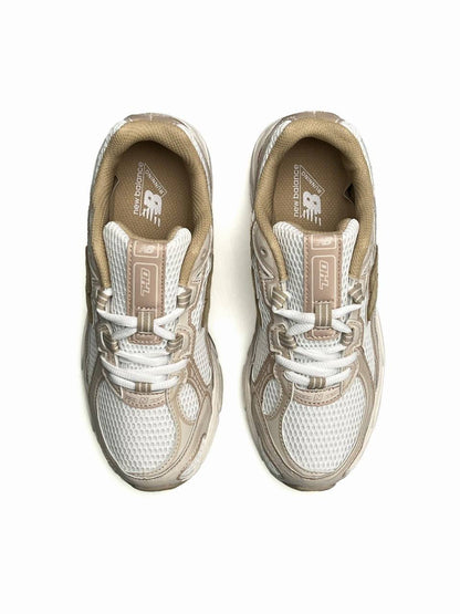 New Balance 740 White Beige