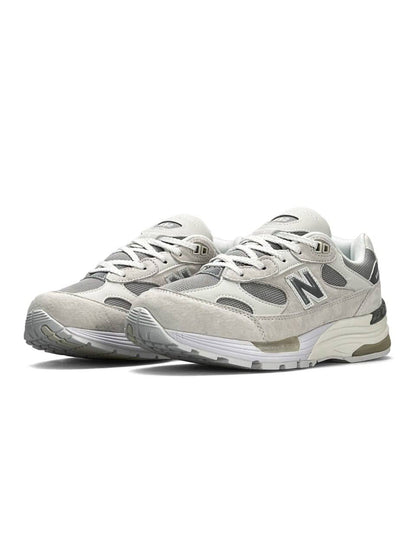 New Balance 992 Light Grey