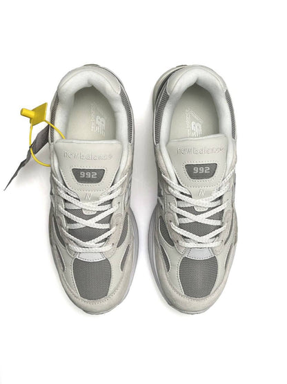 New Balance 992 Light Grey