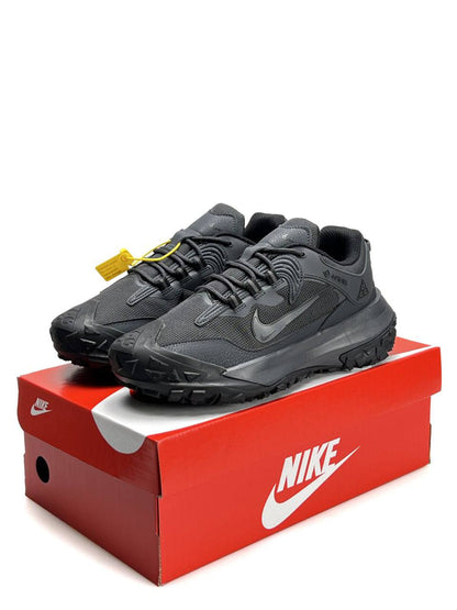 Nike ACG Mountain Fly 2 Gore-Tex Dark Grey