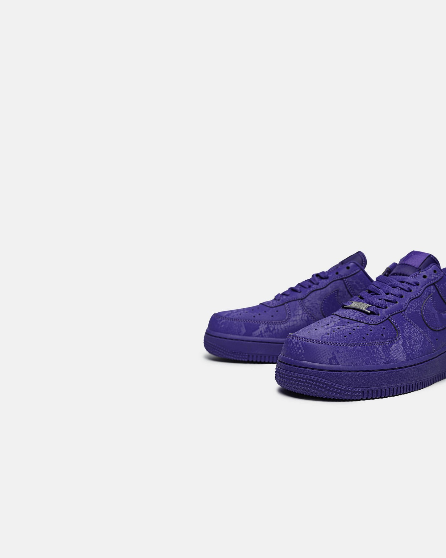 Kobe Bryant x Nike Air Force 1 Low Court Purple 8/24
