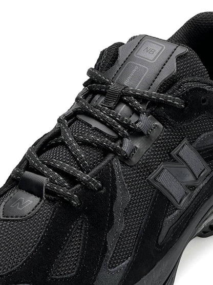 New Balance 1906D Gore-Tex All Black