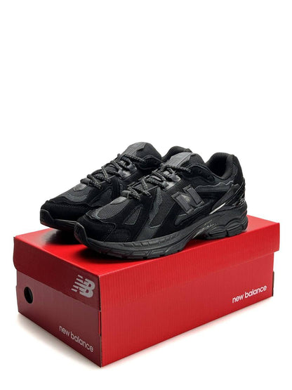 New Balance 1906D Gore-Tex All Black