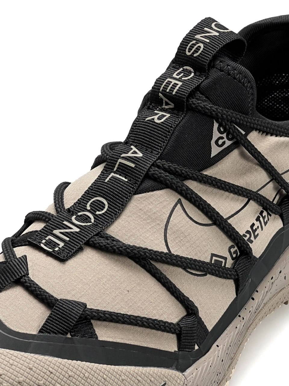 Nike ACG Terra Antarktik Low Gore-Tex Beige Black
