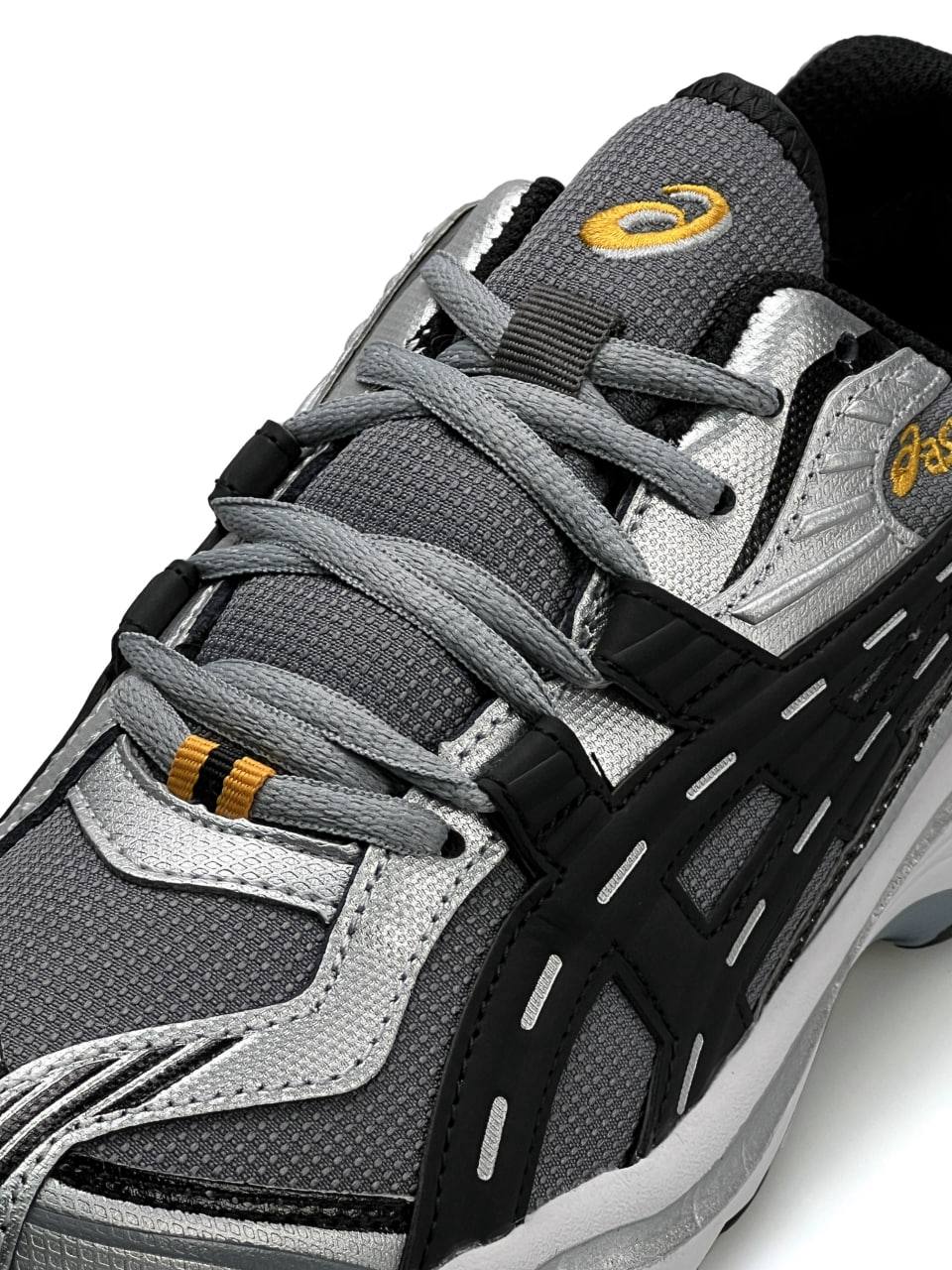 Asics Gel-Preleus Gore-Tex Silver Grey