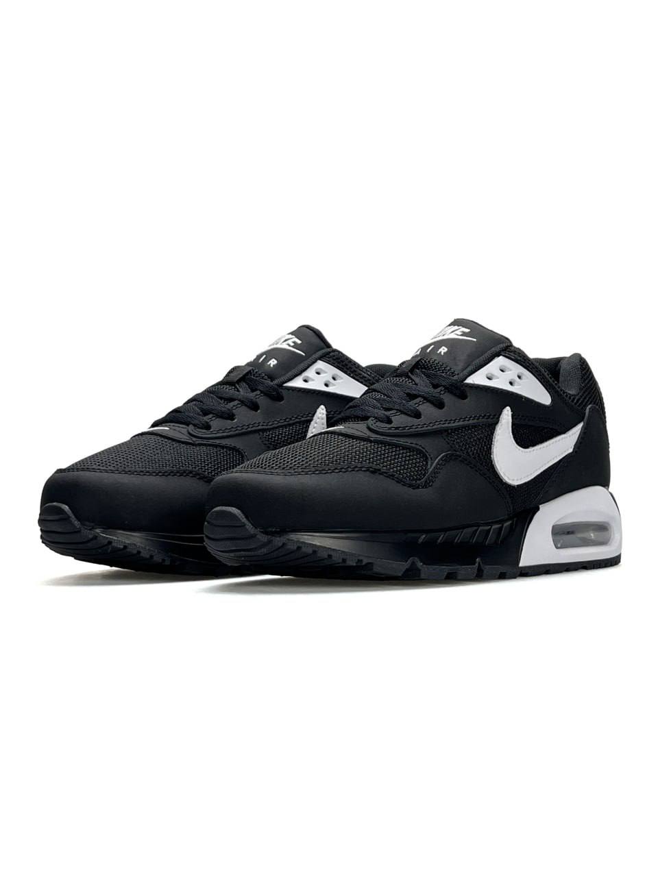 Nike Air Max IVO Black White
