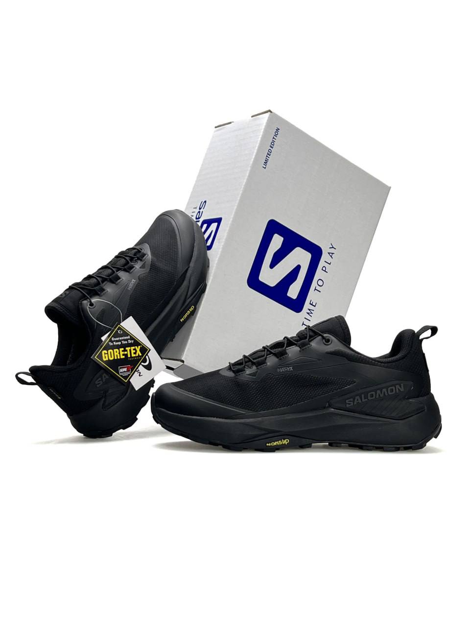 Salomon Genesis Gore-Tex All Black