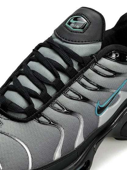 Nike Air Max Plus Grey Black Sky
