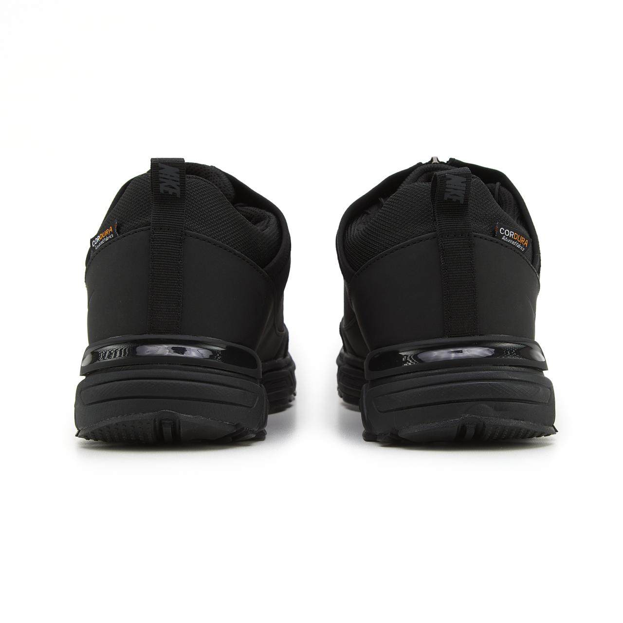 Nike Zoom Pulse Black