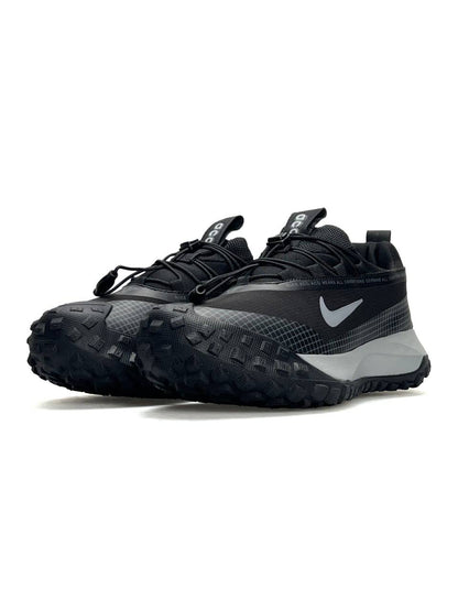 Nike ACG Mountain Fly Low Gore-Tex Black Grey