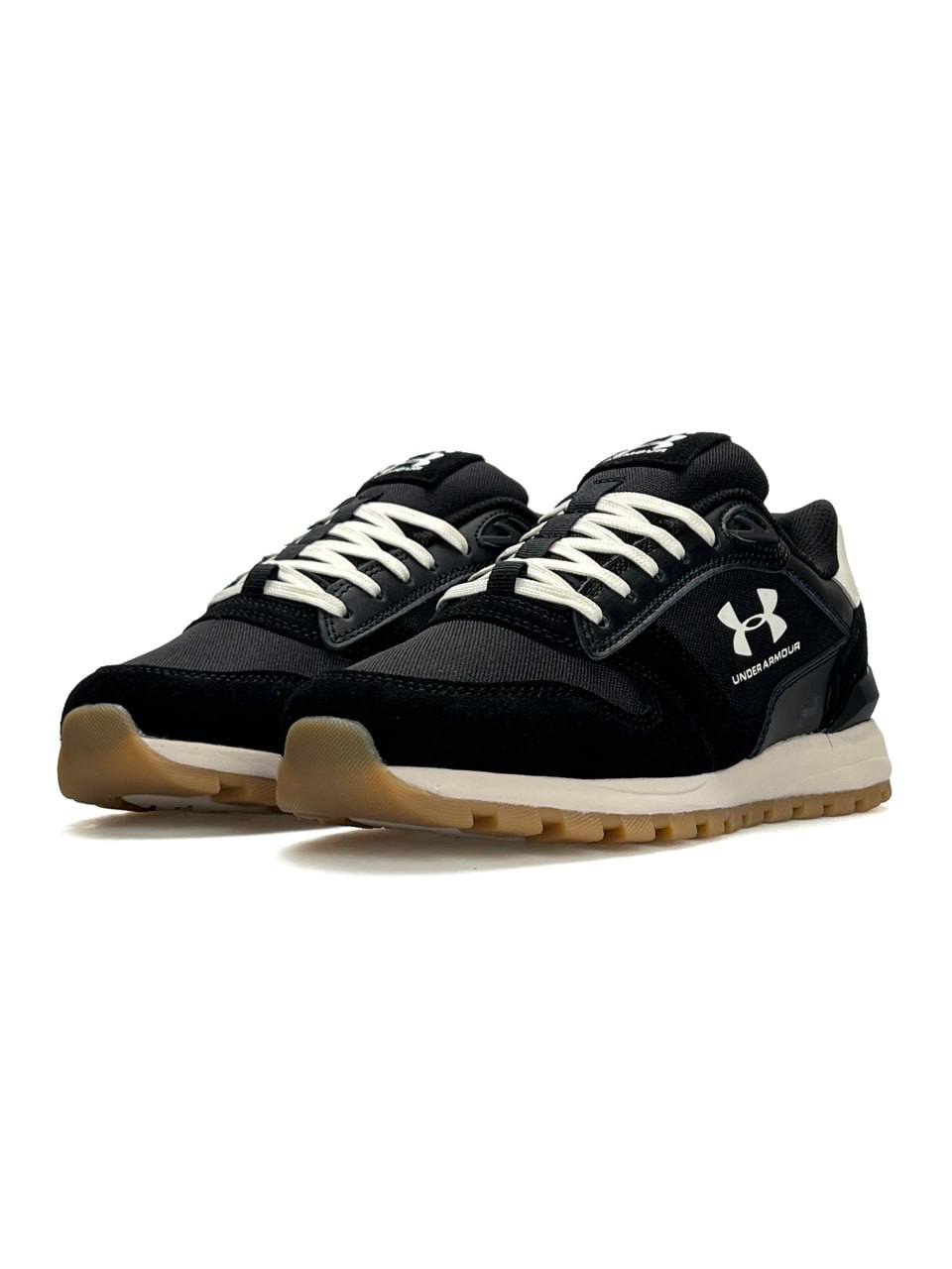Under Armour Essential Runner Black White