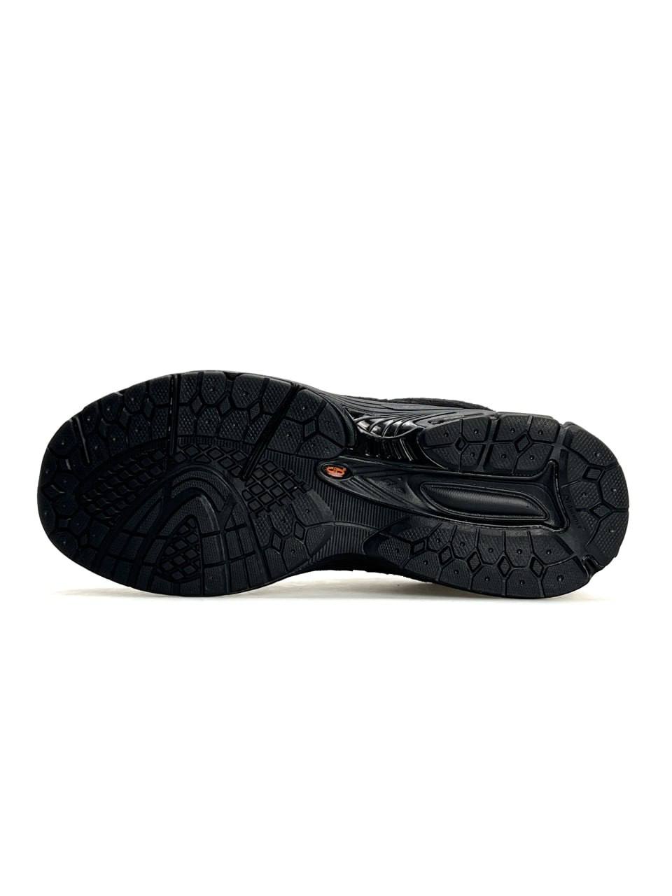 New Balance 1906R Fur All Black