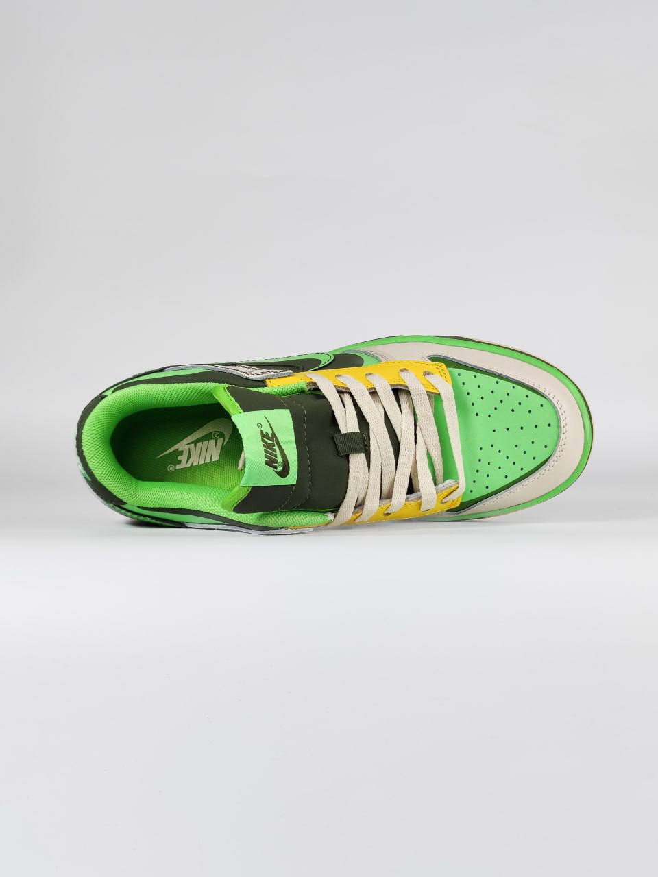 Nike SB Dunk Low Green Yellow