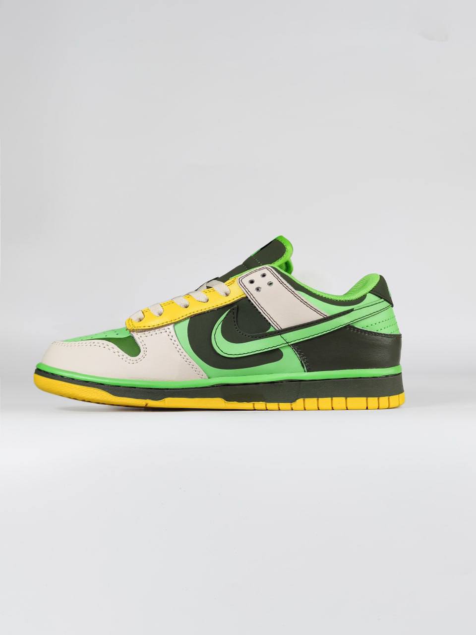 Nike SB Dunk Low Green Yellow