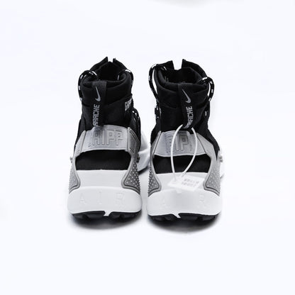 Nike Huarache Gripp Zip Grey Black